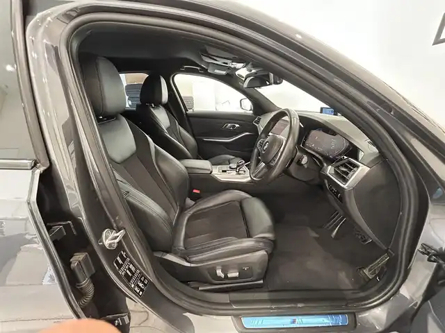 ＢＭＷ ＢＭＷ ３２０ｄ xDrive Mスポーツ 熊本県 2019(令1)年 4.6万km グレー ハーフレザーシート/シートヒーター/前席パワーシート/置くだけ充電/純正HDDナビ/Bluetooth/AppleCarPlay/USB/アダプティブクルーズコントロール/インテリジェントセーフティー/オートホールドアシスト/前後ドライブレコーダー/ETC2.0/LEDヘッドライト/LEDフォグライト/オートマチックハイビーム