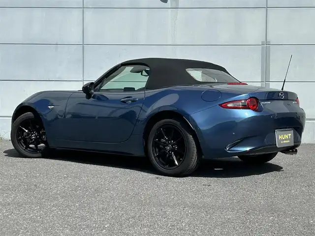マツダ ロードスター S スペシャルパッケージ 千葉県 2020(令2)年 6.1万km エターナルブルーマイカ 純正ナビ/フルセグＴＶ/バックカメラ/ビルトインＥＴＣ/前席シートヒーター/クルーズコントロール/オートライト/ＵＳＢソケット/コーナーセンサー/衝突被害軽減ブレーキ/レーンキープアシスト