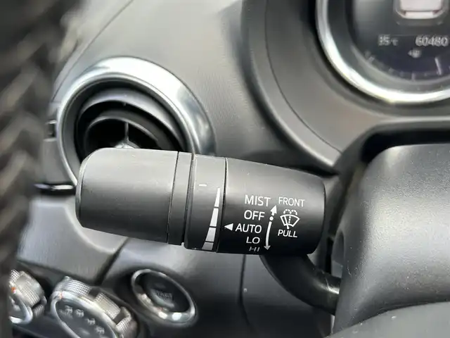 マツダ ロードスター S スペシャルパッケージ 千葉県 2020(令2)年 6.1万km エターナルブルーマイカ 純正ナビ/フルセグＴＶ/バックカメラ/ビルトインＥＴＣ/前席シートヒーター/クルーズコントロール/オートライト/ＵＳＢソケット/コーナーセンサー/衝突被害軽減ブレーキ/レーンキープアシスト