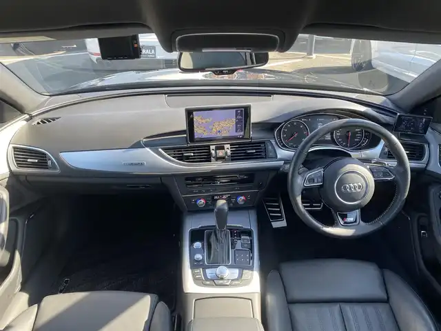 アウディ Ａ６ 2．0 TFSI クワトロSライン 福岡県 2017(平29)年 3.2万km 黒 ・アダプティブクルーズコントロール/・純正ナビ/Bluetooth/USB/AUX/・全方位カメラ/・黒革シート/シートヒーター/・ドライブレコーダー/・フルセグ/・ETC/・純正19AW/・LEDライト