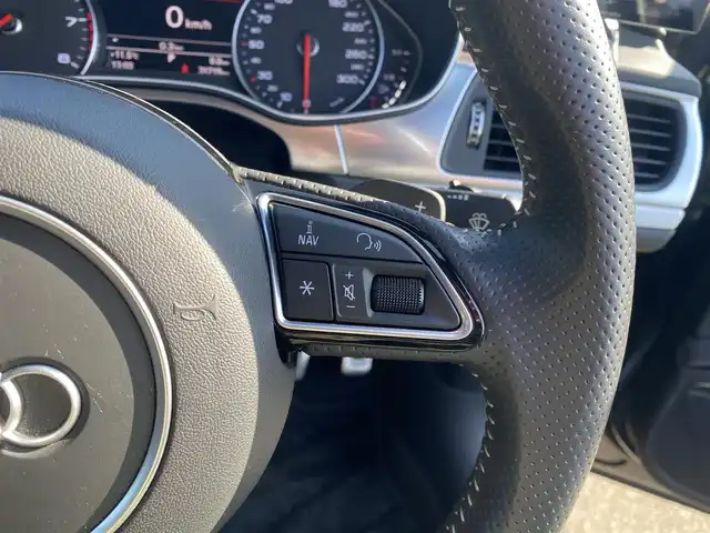 アウディ Ａ６ 2．0 TFSI クワトロSライン 福岡県 2017(平29)年 3.2万km 黒 ・アダプティブクルーズコントロール/・純正ナビ/Bluetooth/USB/AUX/・全方位カメラ/・黒革シート/シートヒーター/・ドライブレコーダー/・フルセグ/・ETC/・純正19AW/・LEDライト