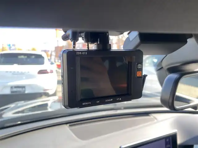 アウディ Ａ６ 2．0 TFSI クワトロSライン 福岡県 2017(平29)年 3.2万km 黒 ・アダプティブクルーズコントロール/・純正ナビ/Bluetooth/USB/AUX/・全方位カメラ/・黒革シート/シートヒーター/・ドライブレコーダー/・フルセグ/・ETC/・純正19AW/・LEDライト