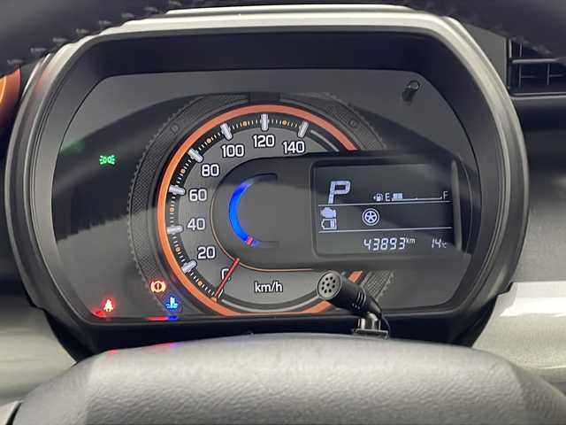 スズキ スペーシア ギア HYBRID XZ 宮崎県 2021(令3)年 4.4万km フェニックスレッドパール/ガンメタリック2トーンルーフ 禁煙車/衝突被害軽減ブレーキ/純正9型ナビTV/（Panasonic/CN-RZ865/CD/DVD/Bluetooth/フルセグTV)/純正LEDオートライト/純正LEDフォグ/純正14インチアルミ/純正フロアマット/両側電動スライドドア/全方位モニター/レーンディパーチャーアラート/クリアランスソナー/エネチャージ/アダプティブクルーズコントロール/オートマチックハイビーム/前席シートヒーター/オートエアコン/リアサーキュレーター/本革巻ハンドル/ETC/スマートキー/プッシュエンジンスタート/スペアキー/新車時保証書/取扱い説明書