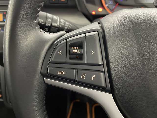 スズキ スペーシア ギア HYBRID XZ 宮崎県 2021(令3)年 4.4万km フェニックスレッドパール/ガンメタリック2トーンルーフ 禁煙車/衝突被害軽減ブレーキ/純正9型ナビTV/（Panasonic/CN-RZ865/CD/DVD/Bluetooth/フルセグTV)/純正LEDオートライト/純正LEDフォグ/純正14インチアルミ/純正フロアマット/両側電動スライドドア/全方位モニター/レーンディパーチャーアラート/クリアランスソナー/エネチャージ/アダプティブクルーズコントロール/オートマチックハイビーム/前席シートヒーター/オートエアコン/リアサーキュレーター/本革巻ハンドル/ETC/スマートキー/プッシュエンジンスタート/スペアキー/新車時保証書/取扱い説明書