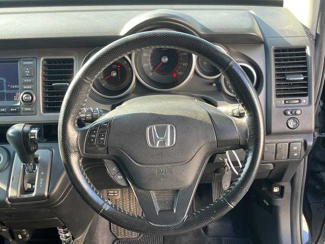 ホンダ クロスロード 18X 千葉県 2008(平20)年 13.6万km ナイトホークブラックパール 7人乗　メーカーナビ　バックカメラ　DVD　革巻きハンドル　キーレス　フロアマット　HID　オートライト　社外19インチブラックアルミホイール　VSA　ブラックグリル　ドアバイザー