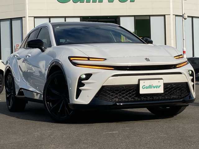 トヨタ クラウン スポーツ Z 佐賀県 2024(令6)年 1万km プレシャスホワイトパール ワンオーナー/パノラマルーフ/純正12.3インチディスプレイオーディオ/パノラマミックビューモニター/プリクラッシュセーフティ/レーンディパーチャーアラート/オートハイビーム/アダプティブクルーズコントロール/ブラインドスポットモニター/ヘッドアップディスプレイ/クリアランスソナー/リアクロストラフィックアラート/アドバンスドパーク/電動パーキングブレーキ/オートブレーキホールド/サンドブラウンレザーシート/メモリパワーシート/シートヒーター/エアシート/ステアリングヒーター/ステアリングリモコン/デジタルインナーミラー/ドライブレコーダー/パワーバックドア/AC100V/ヘッドライトウォッシャー/置くだけ充電（縦置き）/プッシュスタート/スマートキー/LEDヘッドライト/純正アルミホイール
