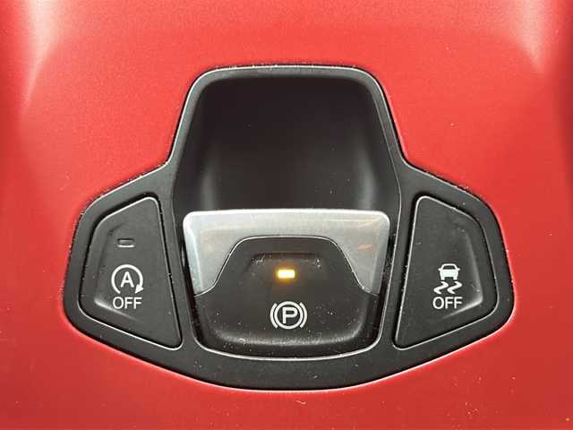 クライスラー・ジープ ジープ レネゲード トレイルホーク 青森県 2021(令3)年 5.9万km 白 ワンオーナー/純正ナビ/フルセグTV/バックカメラ/ETC/クルーズコントロール/アドバンストブレーキアシスト/ブラインドスポットアシスト/レーンキープアシスト/LEDヘッドライト/純正17インチアルミホイール/電動パーキングブレーキ/ダウンヒルアシスト/純正ラバーフロアマット/アイドリングストップ/横滑り防止装置/保証書/取扱説明書/スペアキー