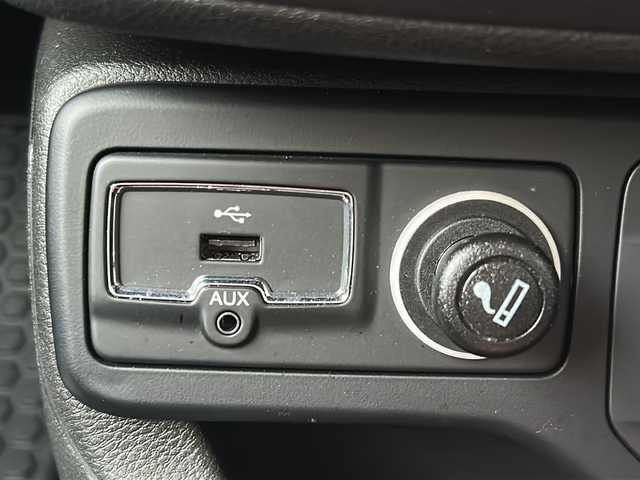 クライスラー・ジープ ジープ レネゲード トレイルホーク 青森県 2021(令3)年 5.9万km 白 ワンオーナー/純正ナビ/フルセグTV/バックカメラ/ETC/クルーズコントロール/アドバンストブレーキアシスト/ブラインドスポットアシスト/レーンキープアシスト/LEDヘッドライト/純正17インチアルミホイール/電動パーキングブレーキ/ダウンヒルアシスト/純正ラバーフロアマット/アイドリングストップ/横滑り防止装置/保証書/取扱説明書/スペアキー