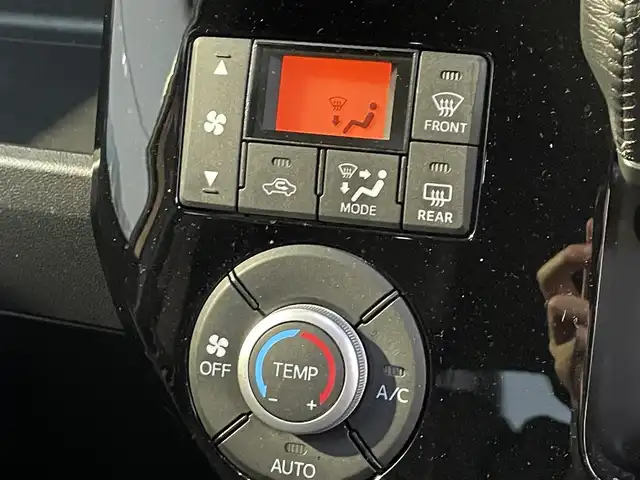 ダイハツ ウェイク G ターボ SA Ⅲ 滋賀県 2020(令2)年 5.2万km オフビートカーキM 社外８インチナビ/Bluetooth/SD/DVD/HDMI/両側電動スライド/電動格納ミラー/全方位カメラ/リアソナー/バックカメラ/ETC/プッシュスタート/スマートキー