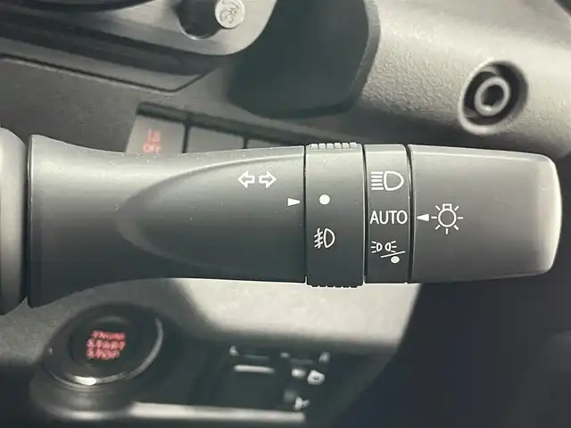 スズキ ジムニー XC 愛知県 2025(令7)年 0.1万km ミディアムグレー 純正ナビ　全方位カメラ　シートヒーター　禁煙車　デュアルセンサーブレーキ　衝突軽減装置　車線逸脱　リヤパーキングセンサー　ＬＥＤオートライト　ヘッドライトウォッシャー　クルーズコントロール　背面タイヤ/登録時走行距離195キロ