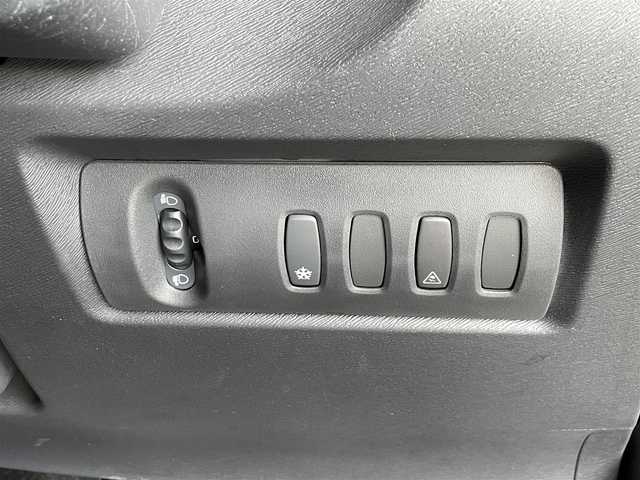 ルノー カングー ゼン 愛知県 2016(平28)年 5万km 茶 社外メモリーナビ　/Bluetooth/CD/DVD/USB/フルセグTV/ETC/前後ドラレコ/純正フロアマット/オートエアコン/マロンショコラM/リモコンキー