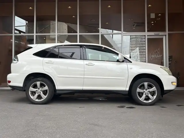 トヨタ ハリアー 350G プレミアムLパッケージ 宮城県 2006(平18)年 14.5万km 白 純正HDDナビ/バックカメラ/CD/DVD再生/黒革シート/シートヒーター/パワーシート/ステアリングスイッチ/キセノンヘッドライト/オートライト/電動ミラー/ETC/サンルーフ/純正18インチAW/ドアバイザー/取扱説明書/保証書