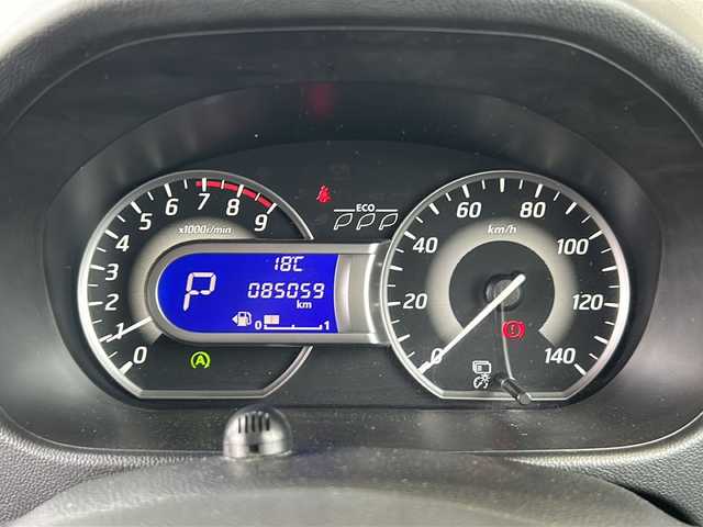 日産 デイズ ルークス ハイウェイスターX 静岡県 2018(平30)年 8.5万km スパークリングレッド/ブラック 純正ナビ/・アラウンドビューモニター/・Bluetooth/・フルセグTV/・CD/・SD/主要装備/・プッシュスタート/・片側パワースライドドア/・ETC車載器/・衝突被害軽減システム/・オートマチックハイビーム/・純正ＡＷ/・純正フロアマット/・LEDヘッドライト/・TVキャンセラー/・後席サンシェード/・リヤシーリングファン/・スマートキー/・スペアキー