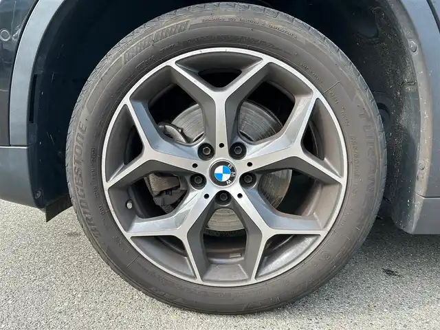 ＢＭＷ Ｘ１ sDrive 18i Xライン 大阪府 2016(平28)年 7.2万km 黒 純正ナビ/バックカメラ/横滑り防止装置/コーナーセンサー/アイドリングストップ/レーンキープアシスト/ステアリングスイッチ/純正１８インチアルミホイール/ドライブレコーダー/ハーフレザーシート/電動リアゲート/ＬＥＤ