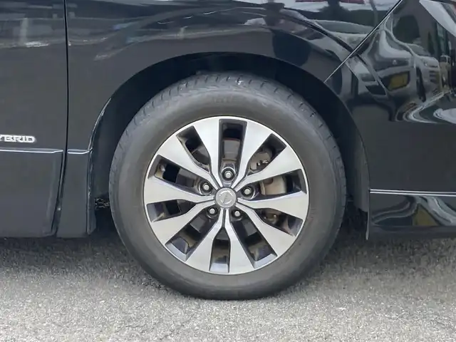 日産 セレナ ハイウェイスター 長崎県 2016(平28)年 7.3万km ダイヤモンドブラック プロパイロット/フリップダウンモニター/ディーラーOP・SDナビ/・Bluetooth接続/・フルセグTV/・Blu-ray/DVD再生/全方位カメラ/バックカメラ/デジタルインナーミラー/両側パワースライドドア/・左側ハンズフリースライドドア/電子パーキング/オートホールド機能/パーキングアシスト/LEDオートヘッドライト/革巻きステアリング/ステアリングスイッチ/横すべり防止装置