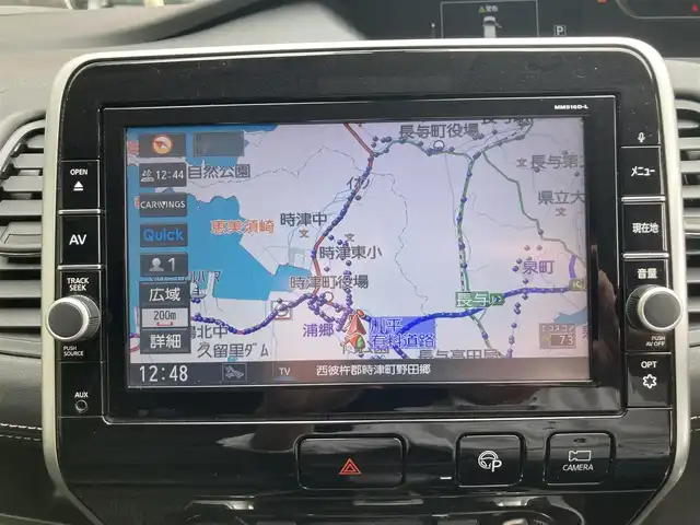 日産 セレナ ハイウェイスター 長崎県 2016(平28)年 7.3万km ダイヤモンドブラック プロパイロット/フリップダウンモニター/ディーラーOP・SDナビ/・Bluetooth接続/・フルセグTV/・Blu-ray/DVD再生/全方位カメラ/バックカメラ/デジタルインナーミラー/両側パワースライドドア/・左側ハンズフリースライドドア/電子パーキング/オートホールド機能/パーキングアシスト/LEDオートヘッドライト/革巻きステアリング/ステアリングスイッチ/横すべり防止装置