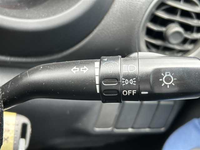 スバル インプレッサ ＷＲＸ 茨城県 2005(平17)年 8.1万km WRブルーマイカ 社外ナビ/Bluetooth/DVD再生機能/フルセグTV/純正スポーツシート/純正ゴールドホイール/ターボエンジン/フロアマット純正/パワーウィンドウ/リモコンキー/ABS/ETC