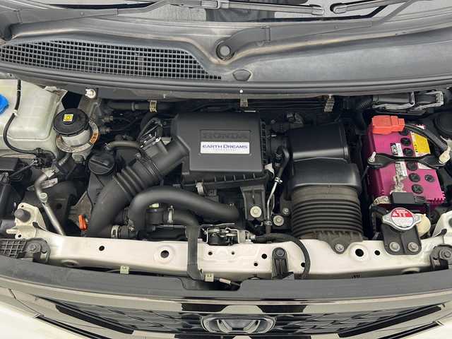 ホンダ Ｎ ＢＯＸ カスタム G EX ターボ ホンダセンシング 宮城県 2018(平30)年 8万km プレミアムホワイトパールⅡ 禁煙車/ホンダセンシング/・衝突軽減ブレーキ/・レーンキープアシスト/・アダプティブクルーズコントロール/・オートハイビームアシスト/助手席スーパースライドシート/純正SDナビ/・CD.DVD.USB.SD.BT/フルセグTV/バックモニター/両側パワースライドドア/ハーフレザーシート/パドルシフト/革巻ステアリングホイール/ステアリングスイッチ/ビルトインETC/純正ドライブレコーダー（F）/LEDヘッドライト/LEDフォグランプ/シーケンシャルランプ/プッシュスタート/スマートキー/純正15インチアルミホイール/純正フロアマット