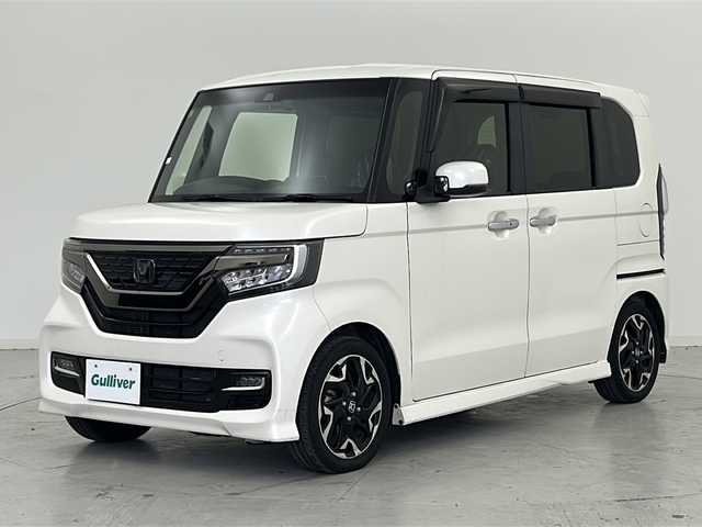 ホンダ Ｎ ＢＯＸ カスタム G EX ターボ ホンダセンシング 宮城県 2018(平30)年 8万km プレミアムホワイトパールⅡ 禁煙車/ホンダセンシング/・衝突軽減ブレーキ/・レーンキープアシスト/・アダプティブクルーズコントロール/・オートハイビームアシスト/助手席スーパースライドシート/純正SDナビ/・CD.DVD.USB.SD.BT/フルセグTV/バックモニター/両側パワースライドドア/ハーフレザーシート/パドルシフト/革巻ステアリングホイール/ステアリングスイッチ/ビルトインETC/純正ドライブレコーダー（F）/LEDヘッドライト/LEDフォグランプ/シーケンシャルランプ/プッシュスタート/スマートキー/純正15インチアルミホイール/純正フロアマット