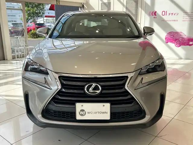 レクサス ＮＸ 200t Iパッケージ 埼玉県 2015(平27)年 8.2万km ソニックチタニウム 純正ナビ/　SD/フルセグTV/AUX/BT/バックカメラ/前後ドライブレコーダー/コーナーセンサー/保証書/取扱説明書/スペアキー/純正LEDヘッドライト/ETC/レザーシート/運転席、助手席シートヒーター/運転席、助手席パワーシート/USBポート/クルーズコントロール/MTモード付