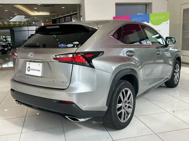 レクサス ＮＸ 200t Iパッケージ 埼玉県 2015(平27)年 8.2万km ソニックチタニウム 純正ナビ/　SD/フルセグTV/AUX/BT/バックカメラ/前後ドライブレコーダー/コーナーセンサー/保証書/取扱説明書/スペアキー/純正LEDヘッドライト/ETC/レザーシート/運転席、助手席シートヒーター/運転席、助手席パワーシート/USBポート/クルーズコントロール/MTモード付