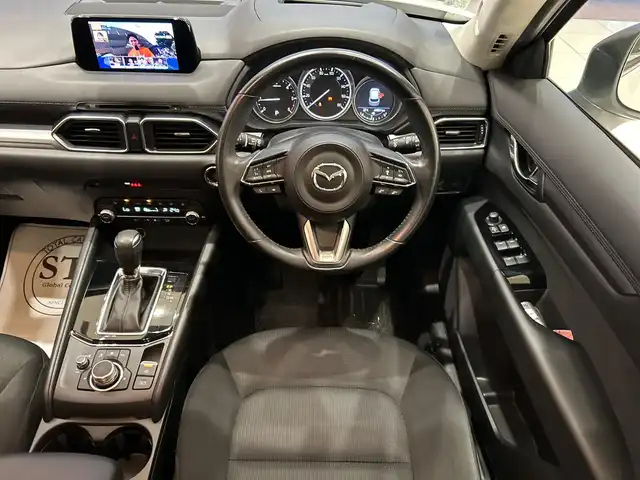 マツダ ＣＸ－５ XD プロアクティブ 埼玉県 2019(平31)年 4.5万km スノーフレイクホワイトパールマイカ 純正ナビ/　　CD/DVD/BT/フルセグTV/バックカメラ/パワーバックドア/レーダークルーズコントロール/LEDオートライト/パワーシート/シートヒーター/純正19インチAW/ステアヒーター/ステアリングスイッチ/プッシュスタート/ETC/禁煙車