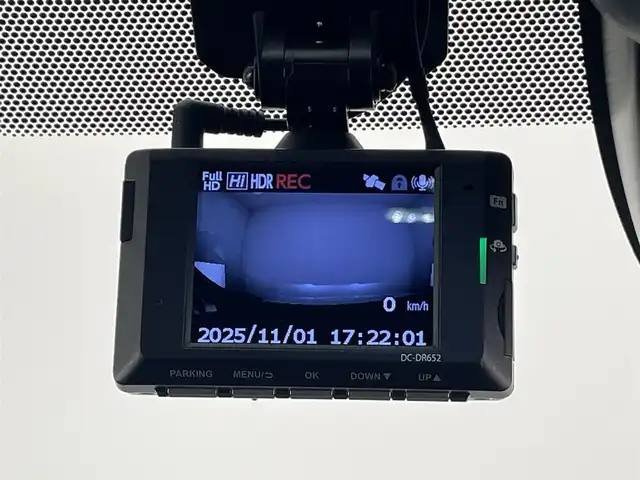 トヨタ カローラ スポーツ ハイブリッドG スタイルPKG 愛知県 2021(令3)年 5.1万km プラチナホワイトパールマイカ 純正８型ＤＡナビＴＶ　バックカメラ　禁煙車　シートヒーター　ハンドルヒーター　ワイパーデアイサー　ＢＳＭ　ハーフレザー　電動パーキング　衝突軽減装置　追従クルコン　ＬＥＤオートライト　コーナーセンサー　セーフティセンス　車線逸脱　ETC　ドライブレコーダー　ストラットバー　前後ドラレコ