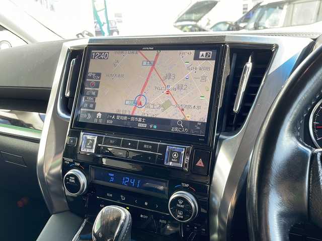 トヨタ アルファード S Cパッケージ 愛知県 2016(平28)年 7.8万km ラグジュアリーホワイトパールクリスタルシャインガラスフレーク ワンオーナー/社外メモリナビ　Alpine１１型ナビ/【フルセグ・DVD再生可・CD・Bluetooth】/社外Alpineフリップダウンモニター/両側パワースライドドア/バックカメラ/ビルトインETC/プリクラッシュセーフティシステム/レーダークルーズコントロール/インテリジェントクリアランスソナー/パワーバックドア/横滑り防止機能/アイドリングストップ/サンシェード/ステアリングヒーター/一列目二列目パワーシート/運転席メモリーシート/プッシュスタート/スマートキー/スペアキーあり/新車保証書/取扱説明書