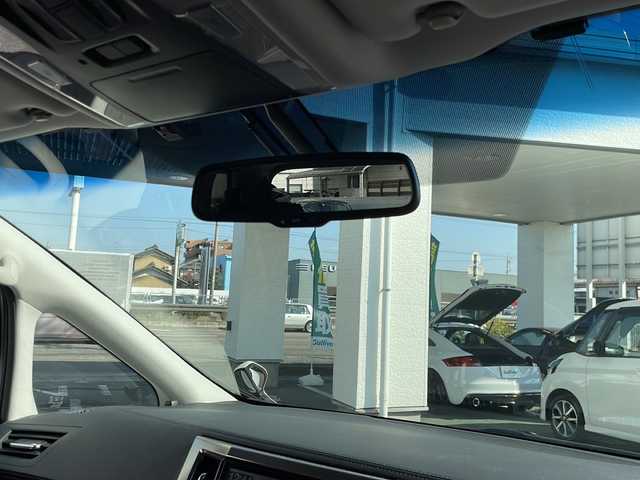 トヨタ アルファード S Cパッケージ 愛知県 2016(平28)年 7.8万km ラグジュアリーホワイトパールクリスタルシャインガラスフレーク ワンオーナー/社外メモリナビ　Alpine１１型ナビ/【フルセグ・DVD再生可・CD・Bluetooth】/社外Alpineフリップダウンモニター/両側パワースライドドア/バックカメラ/ビルトインETC/プリクラッシュセーフティシステム/レーダークルーズコントロール/インテリジェントクリアランスソナー/パワーバックドア/横滑り防止機能/アイドリングストップ/サンシェード/ステアリングヒーター/一列目二列目パワーシート/運転席メモリーシート/プッシュスタート/スマートキー/スペアキーあり/新車保証書/取扱説明書