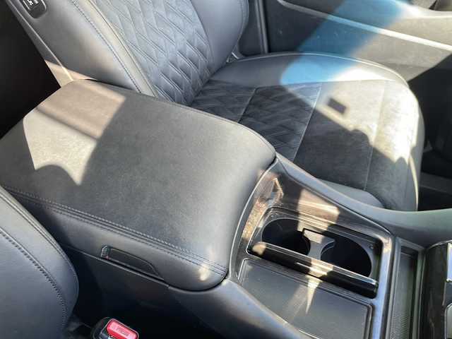 トヨタ アルファード S Cパッケージ 宮城県 2016(平28)年 7.8万km ラグジュアリーホワイトパールクリスタルシャインガラスフレーク ワンオーナー/社外メモリナビ　Alpine１１型ナビ/【フルセグ・DVD再生可・CD・Bluetooth】/社外Alpineフリップダウンモニター/両側パワースライドドア/バックカメラ/ビルトインETC/プリクラッシュセーフティシステム/レーダークルーズコントロール/インテリジェントクリアランスソナー/パワーバックドア/横滑り防止機能/アイドリングストップ/サンシェード/ステアリングヒーター/一列目二列目パワーシート/運転席メモリーシート/プッシュスタート/スマートキー/スペアキーあり/新車保証書/取扱説明書