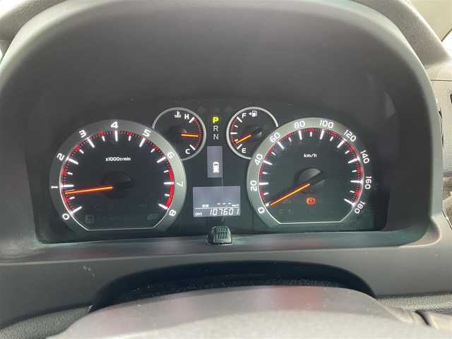 トヨタ ヴェルファイア 2．4Z プラチナセレⅡ ゴールド 岡山県 2011(平23)年 10.8万km ブラック 登録時走行距離107601km/フリップダウン後席モニター/社外SDナビ/(AM/FM/DISC/TV/BT)/クルーズコントロール/両側パワースライドドア/電動リアゲート/ビルトインETC/バックカメラ/ウォークスルー/MTモード付AT/プッシュスタート/スマートキー/スペアキー/純正１８インチアルミホイール/キセノンヘッドライト