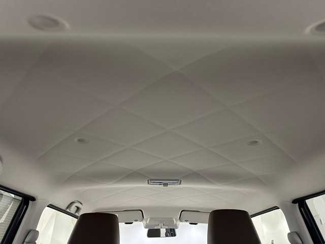 スズキ ラパン ＬＣ X 兵庫県 2023(令5)年 0.6万km テラコッタピンクメタリック/アーバンブラウン 2トーン ・全方位モニター用カメラパッケージ/・コーナーセンサー/・レーンキープアシスト/・アイドリングストップ/・オートライト/・LED ライト/・シートヒーター/・ハーフレザー/・スマートキー/・スペアキー×１/・純正１４インチAW