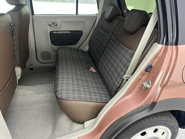 スズキ ラパン ＬＣ X 兵庫県 2023(令5)年 0.6万km テラコッタピンクメタリック/アーバンブラウン 2トーン ・全方位モニター用カメラパッケージ/・コーナーセンサー/・レーンキープアシスト/・アイドリングストップ/・オートライト/・LED ライト/・シートヒーター/・ハーフレザー/・スマートキー/・スペアキー×１/・純正１４インチAW