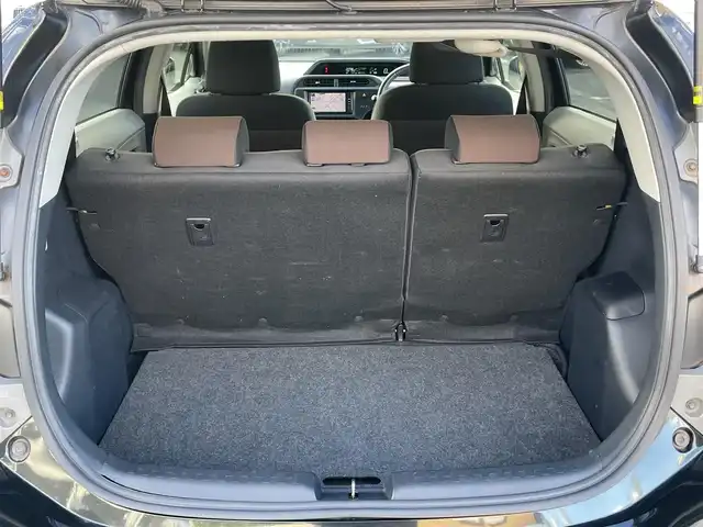 トヨタ アクア G 群馬県 2014(平26)年 14.7万km ブラックマイカ 社外SDナビ（CN-R500WD）/フルセグ/スマートキー×2/バックカメラ/LEDヘッドライト/オートライト/プッシュスタート