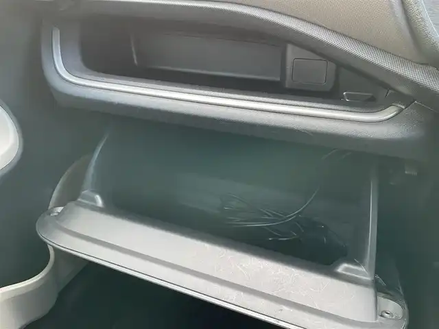 トヨタ アクア G 群馬県 2014(平26)年 14.7万km ブラックマイカ 社外SDナビ（CN-R500WD）/フルセグ/スマートキー×2/バックカメラ/LEDヘッドライト/オートライト/プッシュスタート