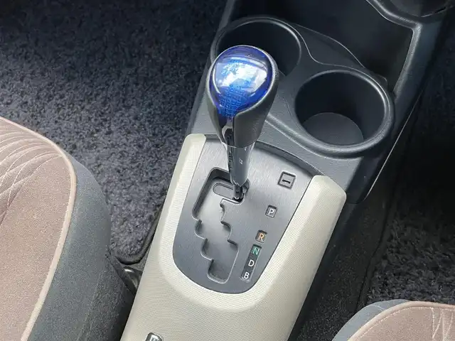 トヨタ アクア G 群馬県 2014(平26)年 14.7万km ブラックマイカ 社外SDナビ（CN-R500WD）/フルセグ/スマートキー×2/バックカメラ/LEDヘッドライト/オートライト/プッシュスタート