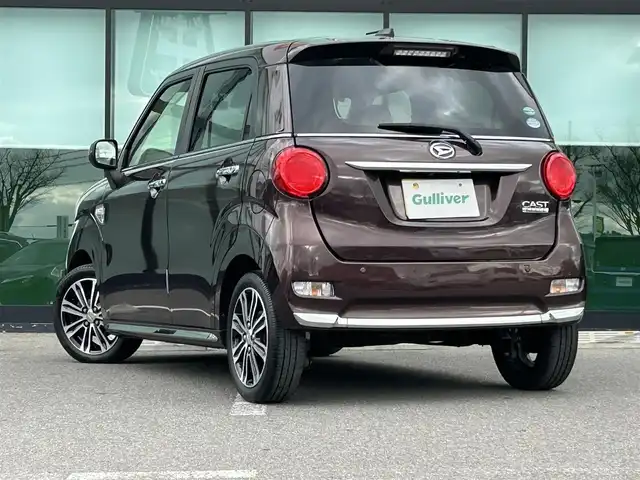 ダイハツ キャスト スタイル G SAⅡ 和歌山県 2016(平28)年 5.2万km プラムブラウンクリスタルマイカ 社外ナビ/（CD・DVD・TV・AM・FM）/バックカメラ/ステアリングスイッチ/スマートアシスト/シートヒーター/横滑り防止装置/eco IDLE/LEDライト/フォグランプ/ETC/PWRモード/オートミラー/フロアマット/純正15インチアルミホイール