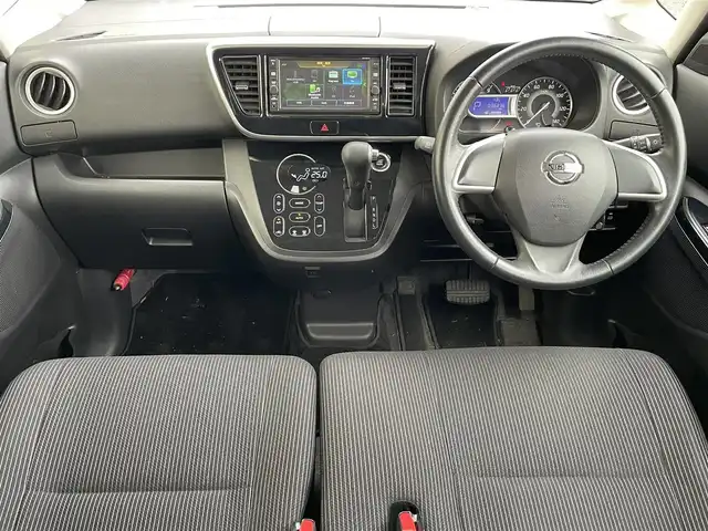 日産 デイズ ルークス ハイウェイスターX 茨城県 2017(平29)年 3.7万km ホワイトパール 純正ナビ/　(AM/FM/BT/CD/DVD/Bluetooth)/フルセグTV/全方位カメラ/ドライブレコーダー/両側パワースライドドア/LEDヘッドライト/オートマチックハイビーム/純正アルミホイール/プッシュスタート