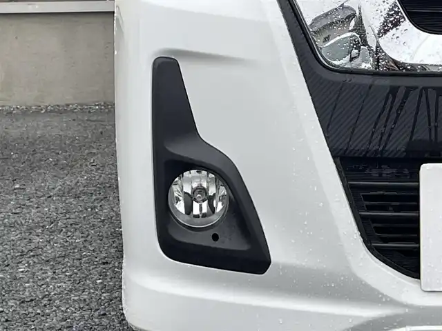 日産 デイズ ルークス ハイウェイスターX 茨城県 2017(平29)年 3.7万km ホワイトパール 純正ナビ/　(AM/FM/BT/CD/DVD/Bluetooth)/フルセグTV/全方位カメラ/ドライブレコーダー/両側パワースライドドア/LEDヘッドライト/オートマチックハイビーム/純正アルミホイール/プッシュスタート