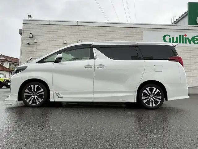 トヨタ アルファード S Cパッケージ 山形県 2018(平30)年 4.1万km ホワイトパールクリスタルシャイン 禁煙車/ワンオーナー/4WD/純正10インチナビ/・フルセグTV/AM/FM/CD/DVD/Bluetooth/レーダークルーズコントロール/アイドリングストップ/クリアランスソナー/プリクラッシュセーフティ/ロードサインアシスト/車線逸脱警報/横滑り防止装置/盗難防止装置/LEDヘッドライト/オートライト/オートハイビーム/フロントフォグランプ/両側パワースライドドア/バックカメラ/レザーシート/パワーシート/シートヒーター/パワーバックドア/純正フロアマット/純正ドアバイザー/ETC/冬タイヤ積み込み/保証書/取扱説明書