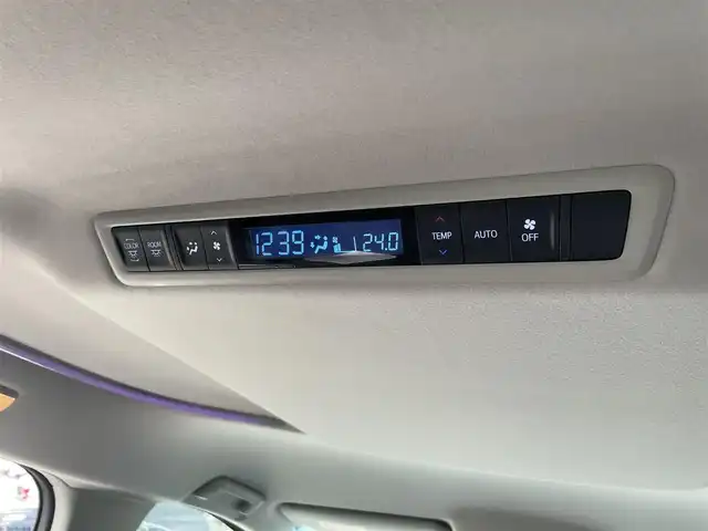 トヨタ アルファード S Aパッケージ 富山県 2018(平30)年 6.1万km ホワイトパールクリスタルシャイン 純正１０インチＳＤナビ／フルセグＴＶ／Ｂｌｕｅｔｏｏｔｈ／ＤＶＤ再生／ドライブレコーダー／レーダークルーズコントロール／両側パワースライドドア／バックカメラ／スマートキー／セーフティセンス