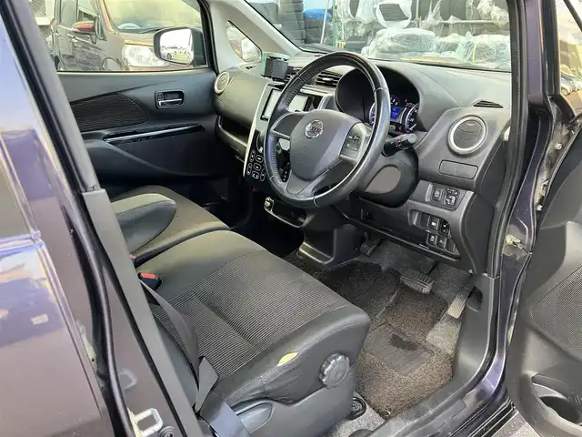 日産 デイズ ハイウェイスターG ターボ 道南・函館 2017(平29)年 7.2万km プレミアムパープルP ／社外ナビ/／フルセグＴＶ/／夏冬タイヤ/／エンジンスターター/／全周囲カメラ/／ワンオーナー/／衝突軽減システム/／横滑り防止装置/／シートヒーター/／オートライト/／オートハイビーム/／スペアキー/／保証書/／取扱説明書/／記録簿