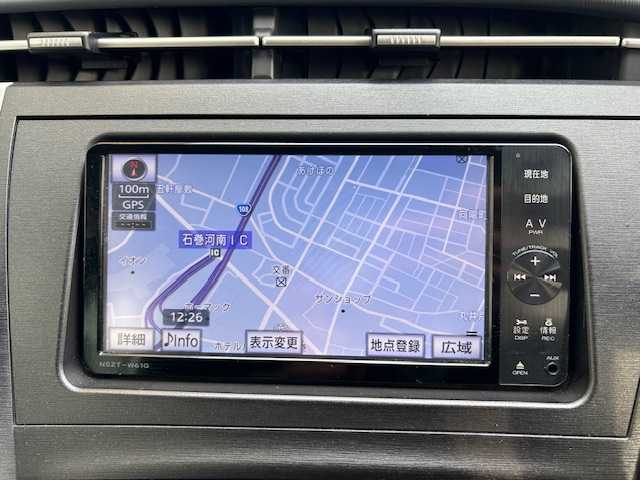 トヨタ プリウス S 宮城県 2011(平23)年 11万km ホワイトパールクリスタルシャイン 登録時走行距離１０９１５８Km/CD/DVD/TV/BT/AUX/SD/Pスタート/ドライブレコーダー/バックカメラ/ETC/レザー調のシートカバー/センターコンソール/社外アルミホイール