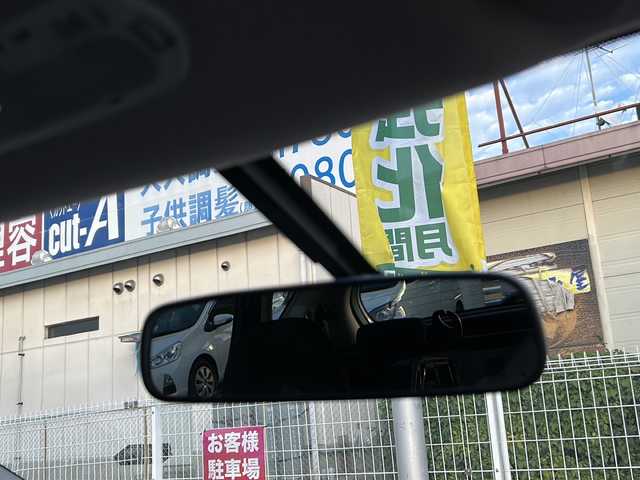 日産 ノート X 兵庫県 2013(平25)年 6.7万km ブリリアントシルバー 純正ナビ/CD/DVD/フルセグTV/Bluetooth/インテリジェントキー/エンジンプッシュスタート/電動格納ミラー/プライバシーミラー/運転席シートリフター