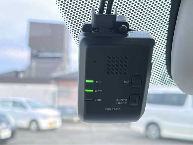 ホンダ Ｎ ＷＧＮ L 富山県 2023(令5)年 1.4万km プラチナホワイトパール スマートキー/純正メモリーナビ(VXM-234VFi)/DVD/BT/MSV/フルセグTV/USB/バックカメラ/ビルトインETC/純正ドラレコ(DRH-224SD)/前席シートヒーター/電格ウィンカーミラー/オートリトラミラー/ステアリングスイッチ/プッシュスタート/ドアバイザー/純正フロアマット/USB端子/衝突安全ブレーキ/レーンキープ/レーダークルコン/横滑り防止装置/純正フロアマット/ヘッドライトレベライザー/プラズマクラスターイオン/保証書・取説