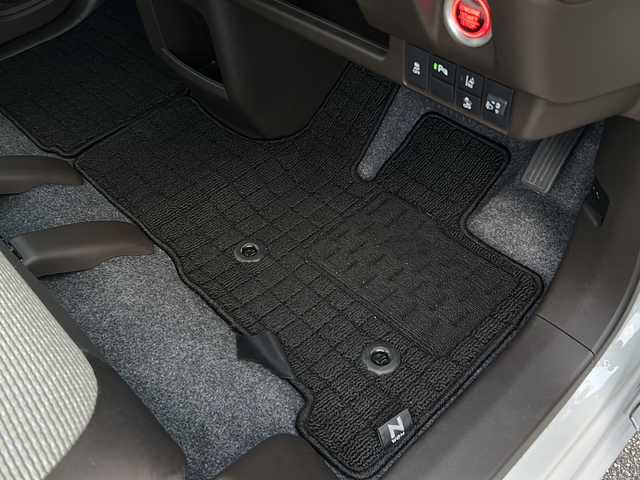 ホンダ Ｎ ＷＧＮ L 富山県 2023(令5)年 1.4万km プラチナホワイトパール スマートキー/純正メモリーナビ(VXM-234VFi)/DVD/BT/MSV/フルセグTV/USB/バックカメラ/ビルトインETC/純正ドラレコ(DRH-224SD)/前席シートヒーター/電格ウィンカーミラー/オートリトラミラー/ステアリングスイッチ/プッシュスタート/ドアバイザー/純正フロアマット/USB端子/衝突安全ブレーキ/レーンキープ/レーダークルコン/横滑り防止装置/純正フロアマット/ヘッドライトレベライザー/プラズマクラスターイオン/保証書・取説