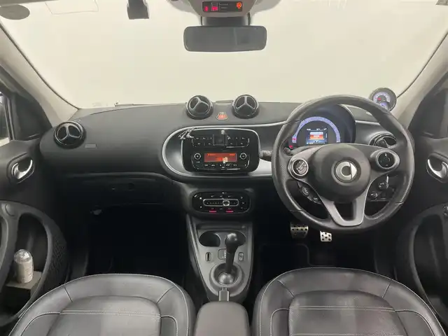 スマート ＭＣＣ スマート フォーフォー ターボ 岡山県 2016(平28)年 3.3万km ゴールド スポーツモード/クルコン/ガラスルーフ/自動ブレーキ/PDC/アイドリングストップ/ドラレコ/ステアリングS/W/フォグライト/ドアバイザー/合皮シート/ETC