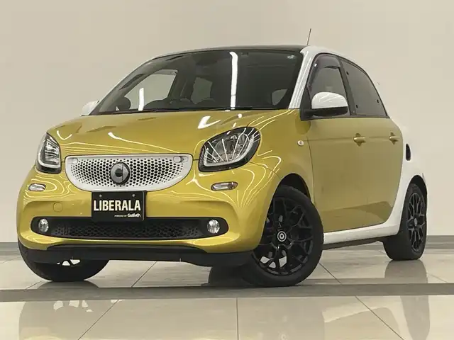 スマート ＭＣＣ スマート フォーフォー ターボ 岡山県 2016(平28)年 3.3万km ゴールド スポーツモード/クルコン/ガラスルーフ/自動ブレーキ/PDC/アイドリングストップ/ドラレコ/ステアリングS/W/フォグライト/ドアバイザー/合皮シート/ETC