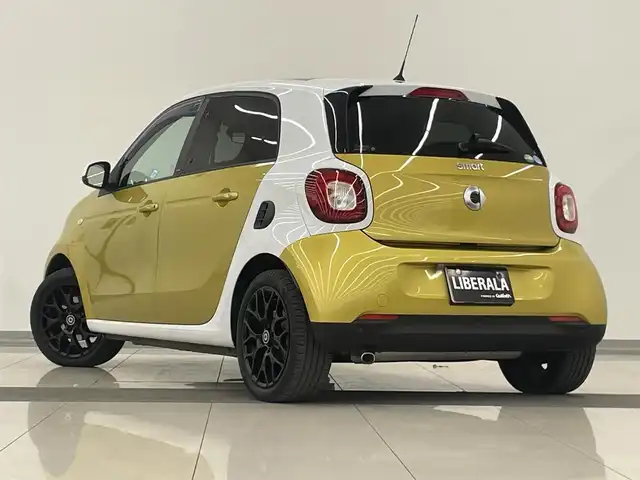 スマート ＭＣＣ スマート フォーフォー ターボ 岡山県 2016(平28)年 3.3万km ゴールド スポーツモード/クルコン/ガラスルーフ/自動ブレーキ/PDC/アイドリングストップ/ドラレコ/ステアリングS/W/フォグライト/ドアバイザー/合皮シート/ETC