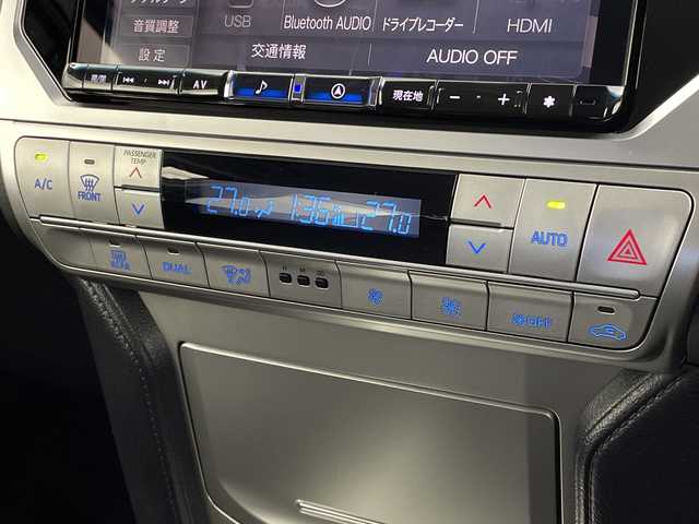 トヨタ ランドクルーザー プラド TX 新潟県 2022(令4)年 2.9万km ブラック 7人乗り/ディーゼル車/プリクラッシュセーフティ/レーダークルーズコントロール/レーンキープアシスト/クリアランスソナー/パーキングサポートブレーキ/ALPINEナビ（X9NX）/バックカメラ/フルセグTV/Bluetooth/USB/HDMI接続/ETC/ドライブレコーダー/センターデフロック/ダウンヒルアシスト/革調シートカバー/オートライト/オートハイビーム/LEDヘッドライト/ステアイングスイッチ/オートドアミラー/純正フロアマット/ドアバイザー